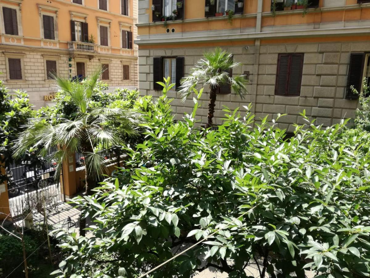 Bed and Breakfast Blue Whale à Rome Extérieur photo