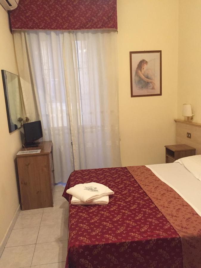 Bed and Breakfast Blue Whale à Rome Extérieur photo