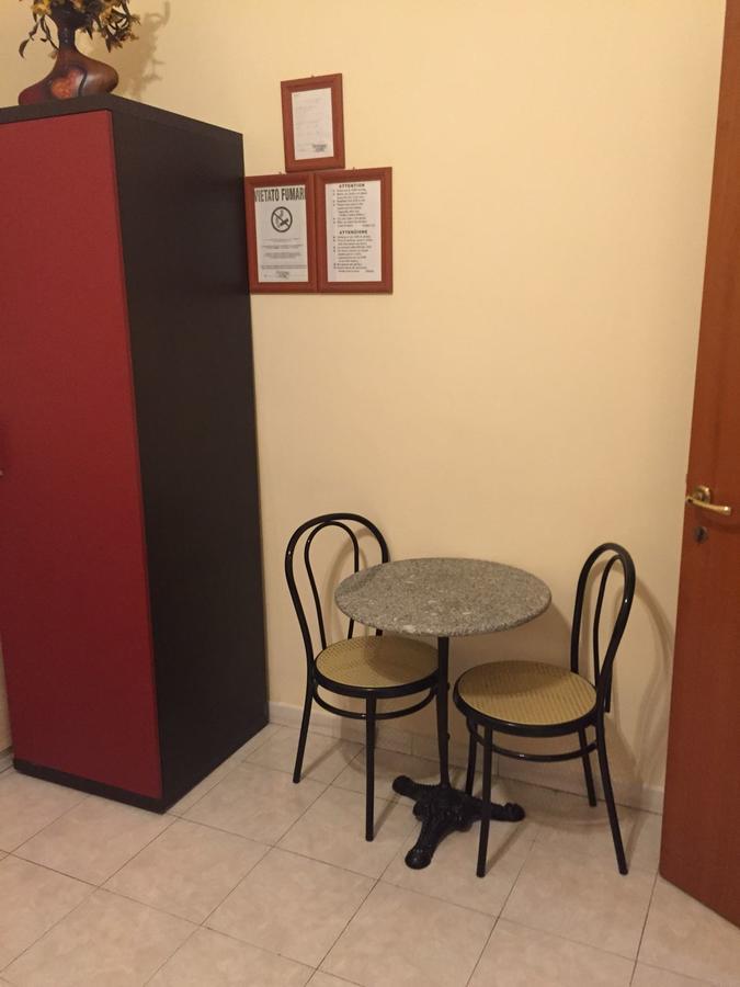 Bed and Breakfast Blue Whale à Rome Extérieur photo