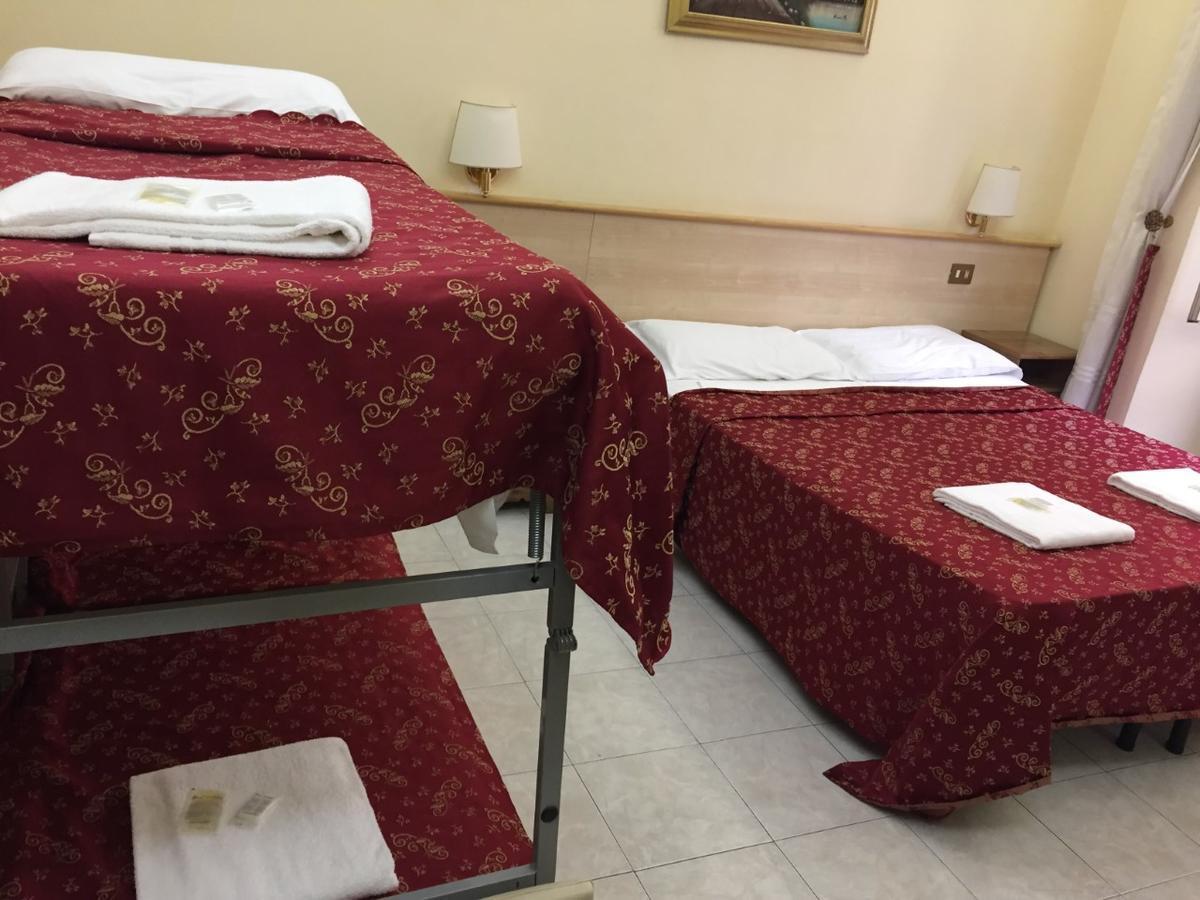 Bed and Breakfast Blue Whale à Rome Extérieur photo